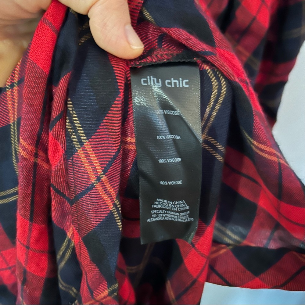 City Chic Women's Small S 16 Red Plaid Twist Waist  Dress Bloomingdale's NWT - Picture 7 of 8